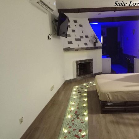 Suite Love Jacuzzi Uceda Εξωτερικό φωτογραφία