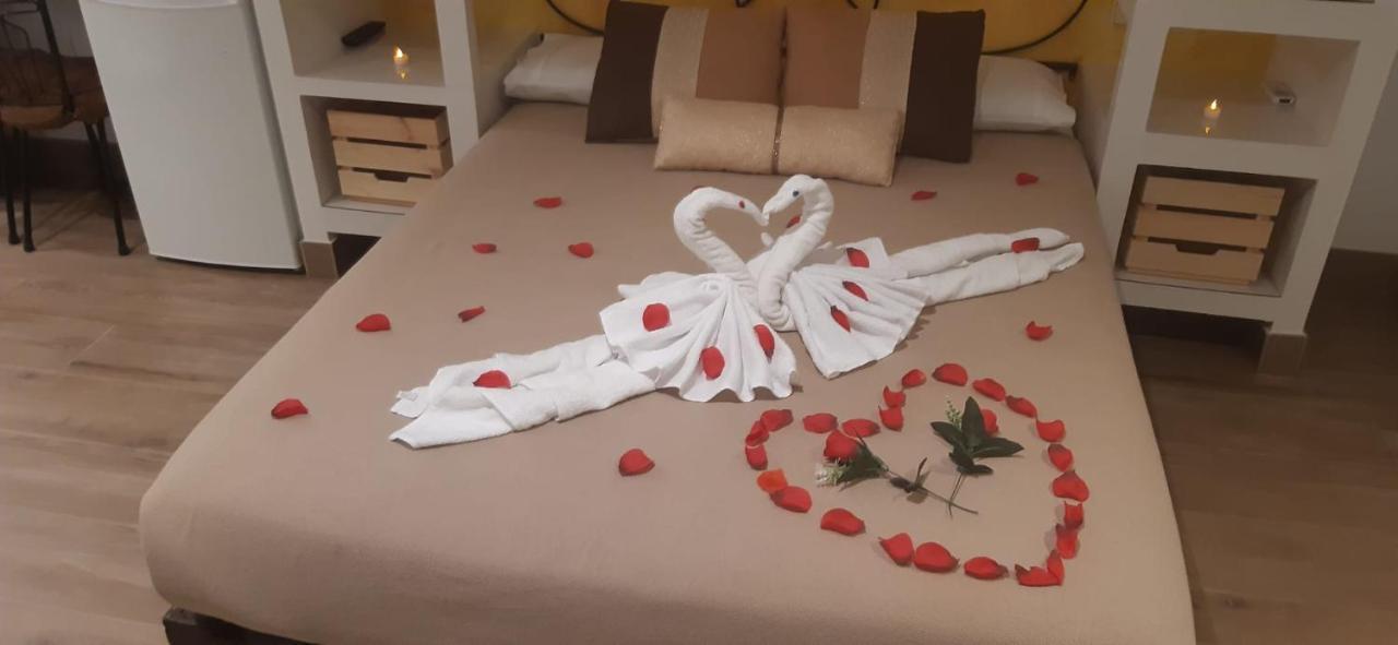 Suite Love Jacuzzi Uceda Εξωτερικό φωτογραφία